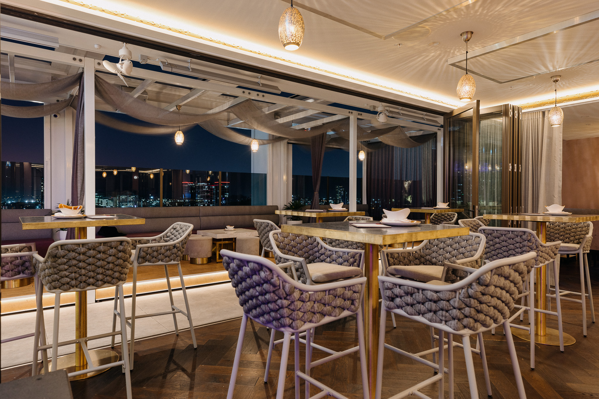 Function Room & Venues Brisbane | Iris Rooftop Bar Brisbane